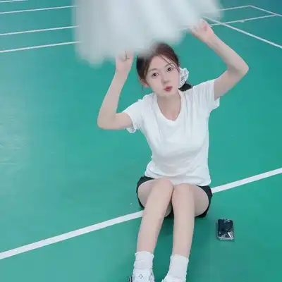 邹敏飞